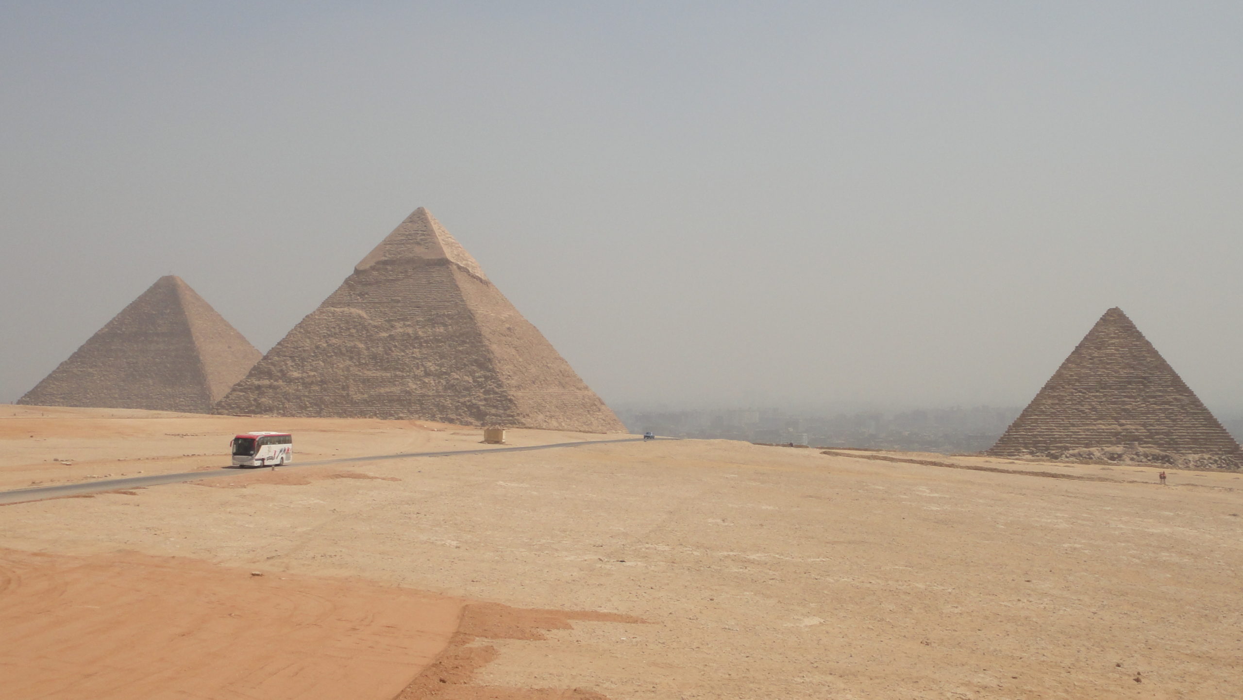 ピラミッド　エジプト 
