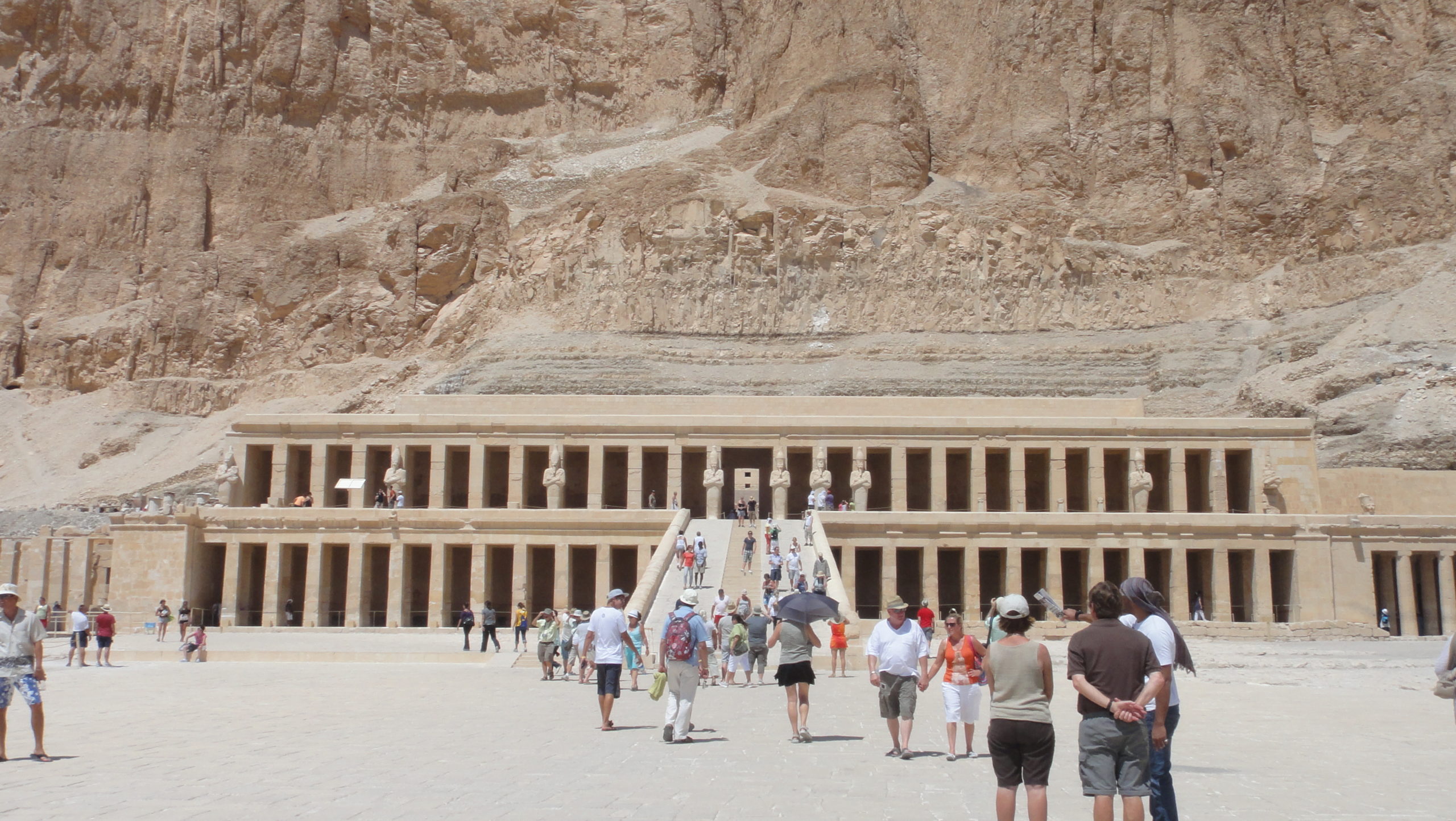 エジプトのハトシェプスト女王葬祭殿